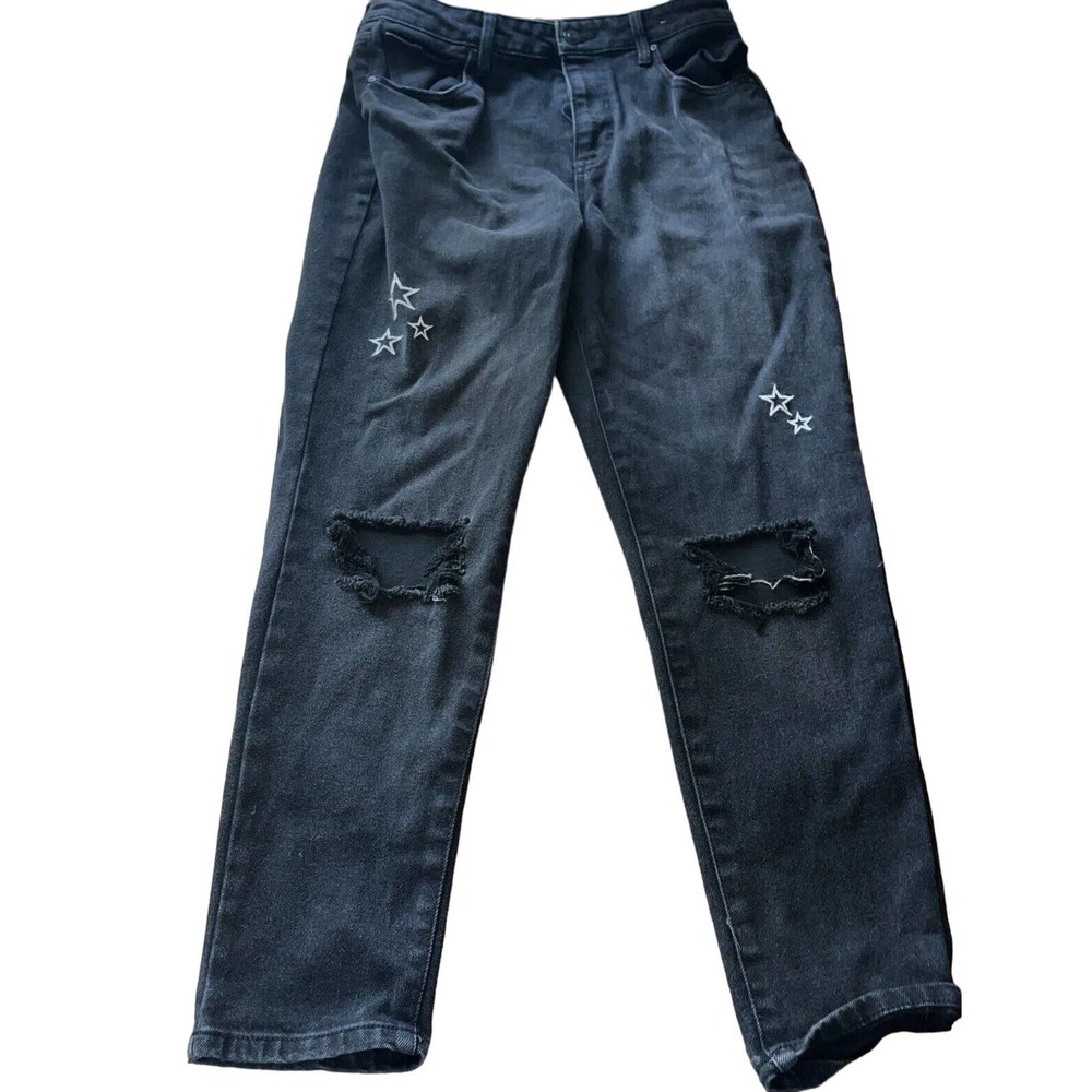 32" WAIST (13) JUNIORS' SUPER HIGH RISE DESTRUCTED MOM JEANS - BLACK WITH STARS